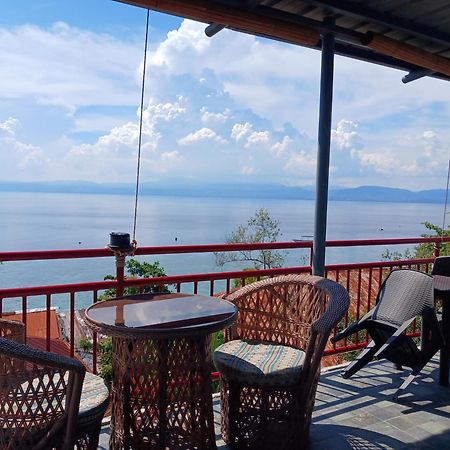 Strandhaus Condotel Moalboal Kültér fotó