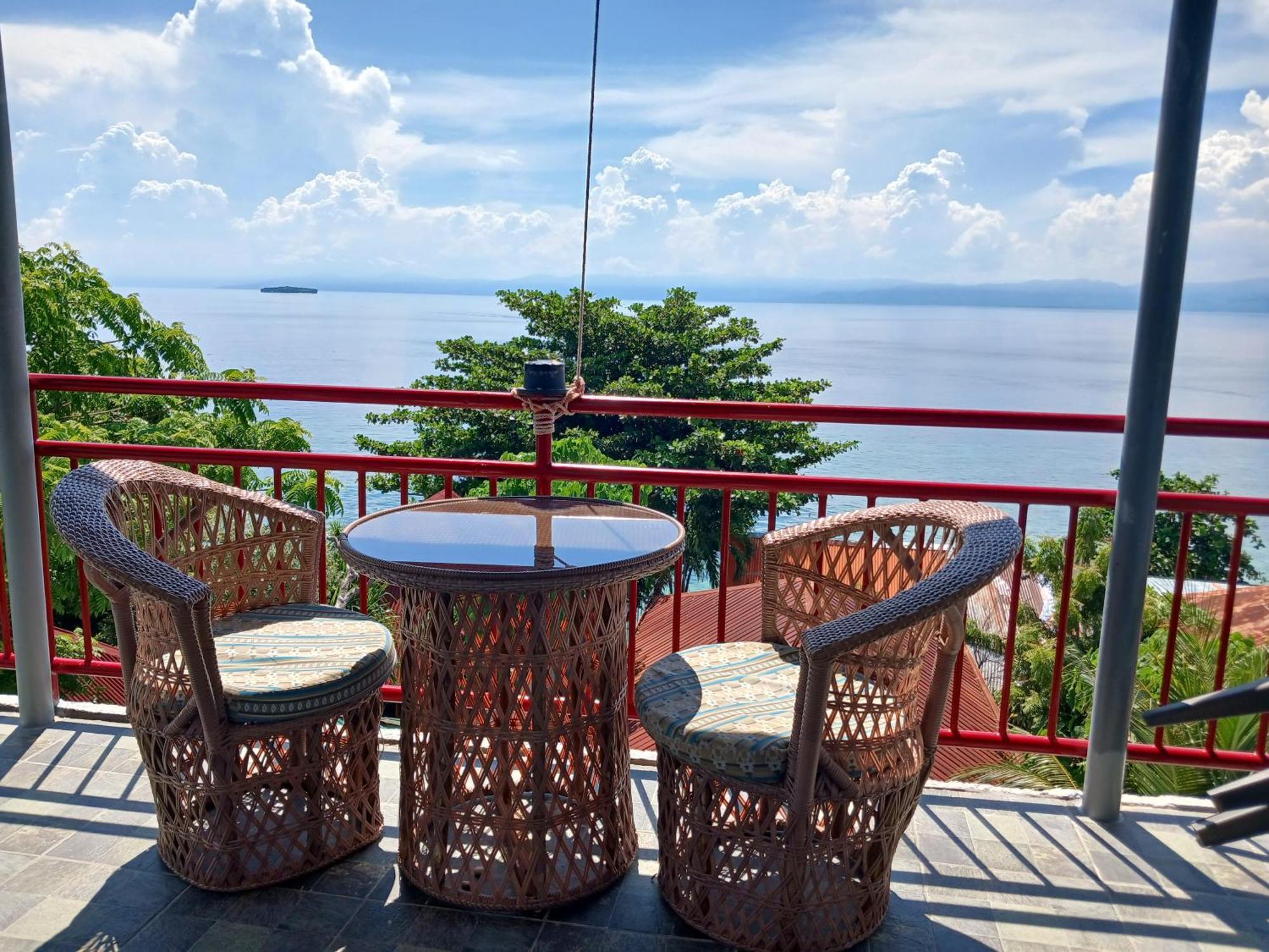 Strandhaus Condotel Moalboal Kültér fotó
